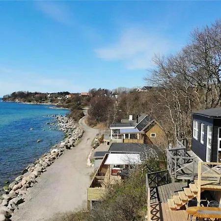 4721-ronne-strandvejen-186 * Rønne